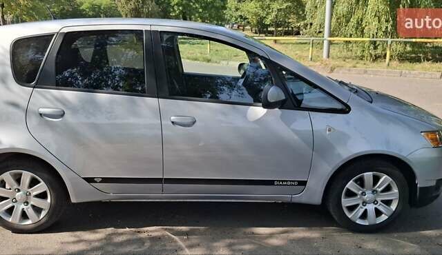 Сірий Міцубісі Кольт, об'ємом двигуна 1.33 л та пробігом 210 тис. км за 6200 $, фото 13 на Automoto.ua