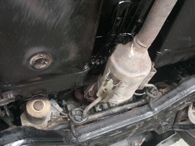 Серый Мицубиси Кольт, объемом двигателя 1.3 л и пробегом 150 тыс. км за 3999 $, фото 20 на Automoto.ua