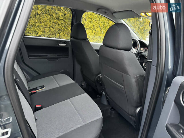 Сірий Міцубісі Кольт, об'ємом двигуна 1.33 л та пробігом 158 тис. км за 7500 $, фото 33 на Automoto.ua