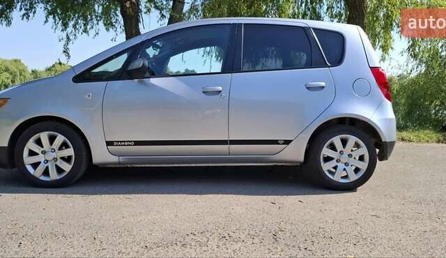 Сірий Міцубісі Кольт, об'ємом двигуна 1.33 л та пробігом 210 тис. км за 6200 $, фото 7 на Automoto.ua