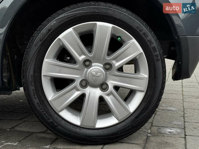 Сірий Міцубісі Кольт, об'ємом двигуна 1.33 л та пробігом 158 тис. км за 7500 $, фото 21 на Automoto.ua