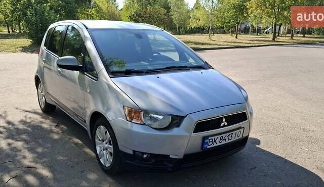 Сірий Міцубісі Кольт, об'ємом двигуна 1.33 л та пробігом 210 тис. км за 6200 $, фото 17 на Automoto.ua