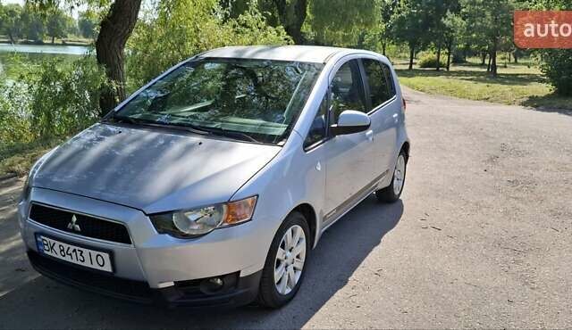 Сірий Міцубісі Кольт, об'ємом двигуна 1.33 л та пробігом 210 тис. км за 6200 $, фото 18 на Automoto.ua