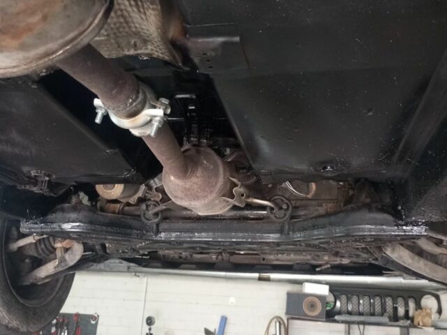 Серый Мицубиси Кольт, объемом двигателя 1.3 л и пробегом 150 тыс. км за 3999 $, фото 19 на Automoto.ua