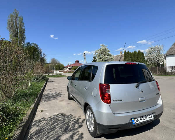 Сірий Міцубісі Кольт, об'ємом двигуна 1.33 л та пробігом 195 тис. км за 5900 $, фото 3 на Automoto.ua