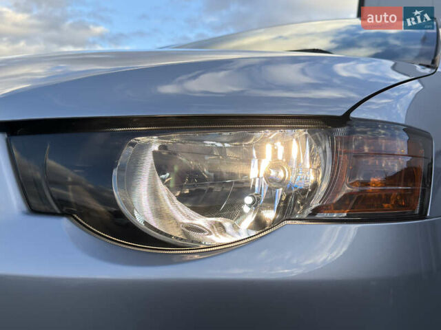 Мицубиси Кольт 2012 в Черновцах на Automoto.ua Серый Мицубиси Кольт, объемом двигателя 1.33 л и пробегом 127 тыс. км за 7200 $, фото 26 на Automoto.ua