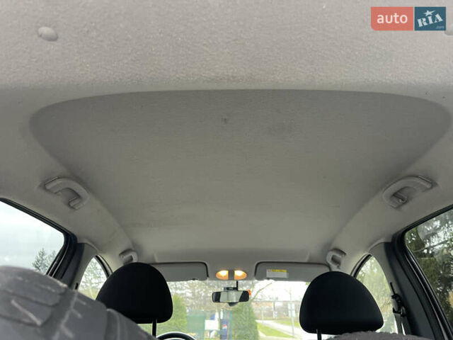 Серый Мицубиси Кольт, объемом двигателя 1.33 л и пробегом 108 тыс. км за 6700 $, фото 19 на Automoto.ua