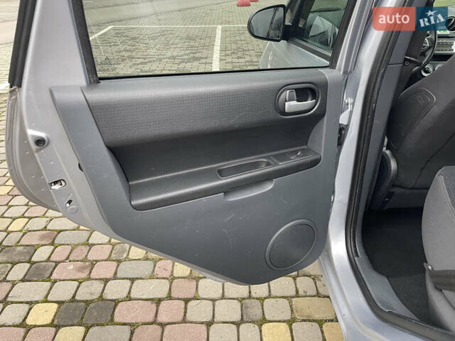 Серый Мицубиси Кольт, объемом двигателя 1.33 л и пробегом 108 тыс. км за 6700 $, фото 18 на Automoto.ua