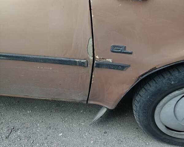 Синій Міцубісі Кольт, об'ємом двигуна 1.3 л та пробігом 62 тис. км за 800 $, фото 4 на Automoto.ua