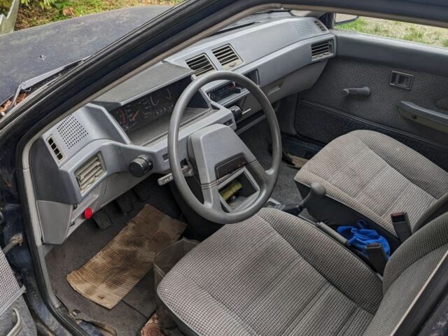 Міцубісі Кольт 1986 у Дніпро (Дніпропетровську) на Automoto.ua Синій Міцубісі Кольт, об'ємом двигуна 1.5 л та пробігом 240 тис. км за 799 $, фото 7 на Automoto.ua