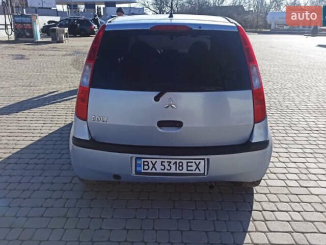 Синий Мицубиси Кольт, объемом двигателя 1.12 л и пробегом 205 тыс. км за 3600 $, фото 3 на Automoto.ua