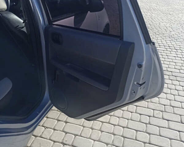 Синий Мицубиси Кольт, объемом двигателя 1.12 л и пробегом 205 тыс. км за 3600 $, фото 15 на Automoto.ua