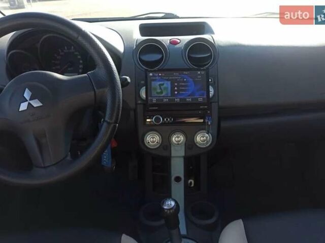 Синий Мицубиси Кольт, объемом двигателя 1.12 л и пробегом 205 тыс. км за 3600 $, фото 7 на Automoto.ua