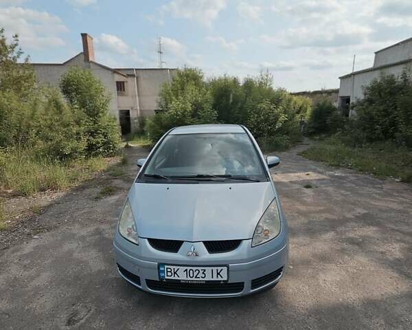 Синій Міцубісі Кольт, об'ємом двигуна 1.33 л та пробігом 170 тис. км за 4500 $, фото 1 на Automoto.ua