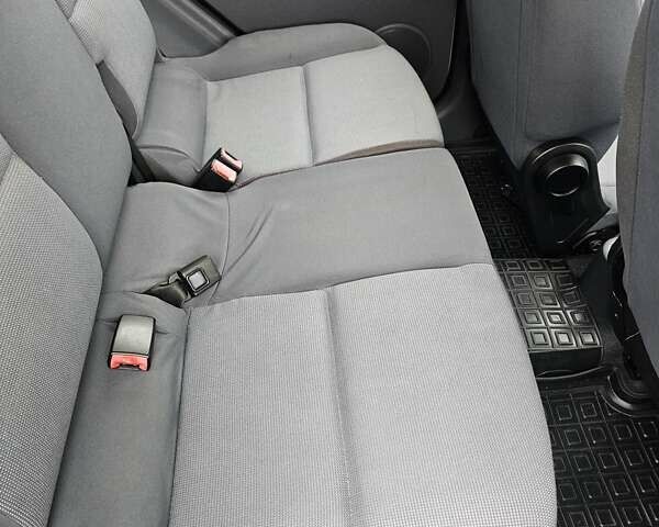 Синій Міцубісі Кольт, об'ємом двигуна 1.33 л та пробігом 170 тис. км за 4500 $, фото 10 на Automoto.ua