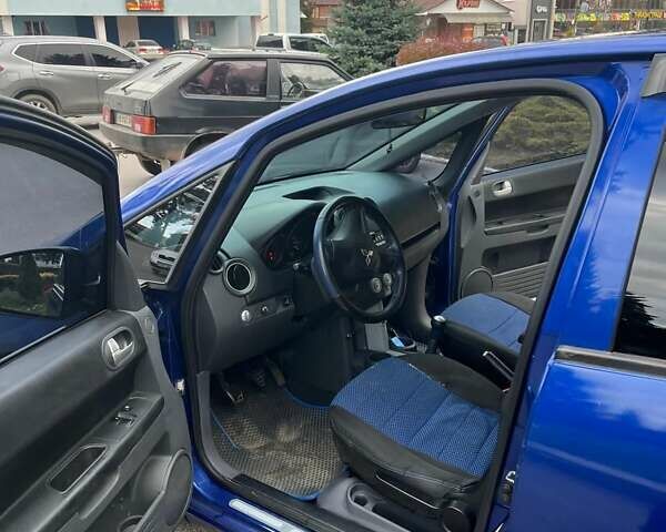 Міцубісі Кольт 2006 у Калиновке на Automoto.ua Синій Міцубісі Кольт, об'ємом двигуна 1.3 л та пробігом 218 тис. км за 3450 $, фото 8 на Automoto.ua