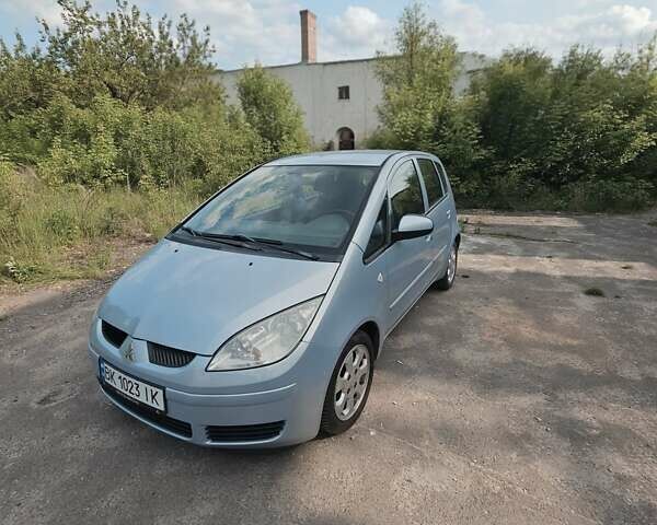 Синій Міцубісі Кольт, об'ємом двигуна 1.33 л та пробігом 170 тис. км за 4500 $, фото 2 на Automoto.ua