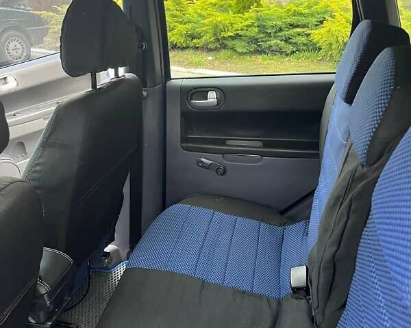 Міцубісі Кольт 2006 у Калиновке на Automoto.ua Синій Міцубісі Кольт, об'ємом двигуна 1.3 л та пробігом 218 тис. км за 3450 $, фото 10 на Automoto.ua