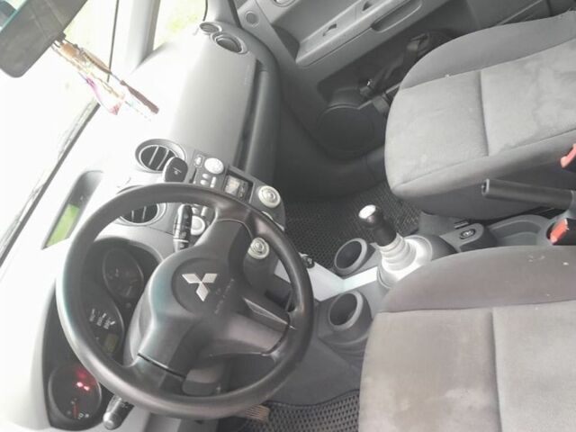 Синій Міцубісі Кольт, об'ємом двигуна 1.3 л та пробігом 214 тис. км за 4900 $, фото 6 на Automoto.ua