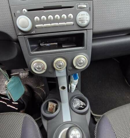 Синий Мицубиси Кольт, объемом двигателя 1.33 л и пробегом 146 тыс. км за 4500 $, фото 6 на Automoto.ua