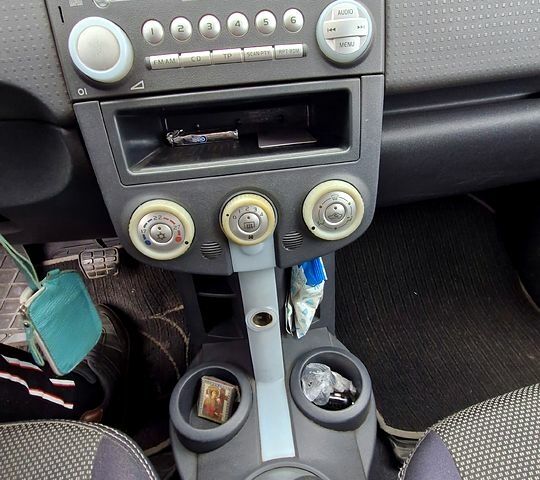 Синий Мицубиси Кольт, объемом двигателя 1.3 л и пробегом 145 тыс. км за 4500 $, фото 8 на Automoto.ua