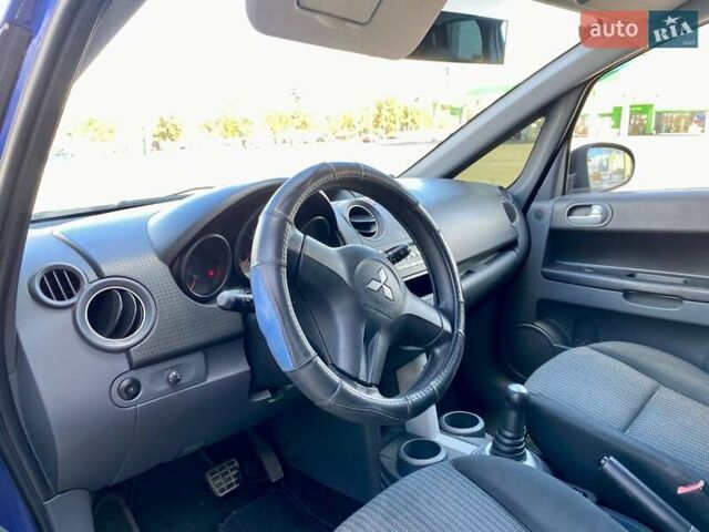 Синий Мицубиси Кольт, объемом двигателя 1.33 л и пробегом 180 тыс. км за 4999 $, фото 16 на Automoto.ua