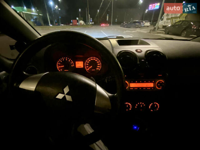 Синій Міцубісі Кольт, об'ємом двигуна 1.33 л та пробігом 132 тис. км за 6000 $, фото 13 на Automoto.ua