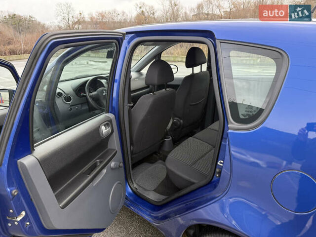 Синий Мицубиси Кольт, объемом двигателя 1.3 л и пробегом 101 тыс. км за 4300 $, фото 12 на Automoto.ua