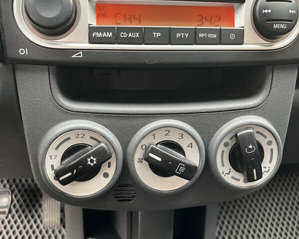 Синій Міцубісі Кольт, об'ємом двигуна 1.3 л та пробігом 105 тис. км за 5100 $, фото 20 на Automoto.ua