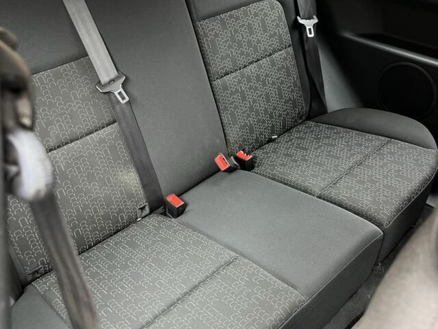 Міцубісі Кольт 2010 у Запоріжжя на Automoto.ua Синій Міцубісі Кольт, об'ємом двигуна 1.3 л та пробігом 103 тис. км за 5100 $, фото 13 на Automoto.ua