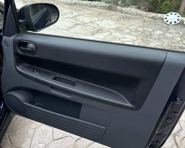 Синій Міцубісі Кольт, об'ємом двигуна 1.3 л та пробігом 105 тис. км за 5100 $, фото 10 на Automoto.ua