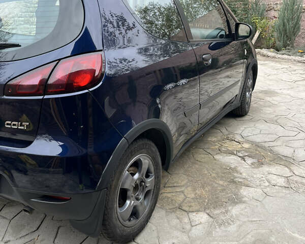 Синій Міцубісі Кольт, об'ємом двигуна 1.3 л та пробігом 105 тис. км за 5100 $, фото 7 на Automoto.ua