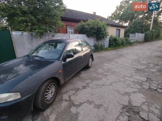 Зелений Міцубісі Кольт, об'ємом двигуна 1.3 л та пробігом 274 тис. км за 1300 $, фото 4 на Automoto.ua