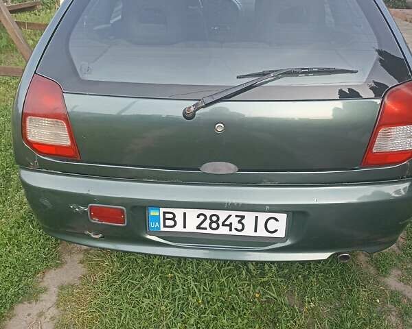 Зелений Міцубісі Кольт, об'ємом двигуна 1.6 л та пробігом 229 тис. км за 3000 $, фото 3 на Automoto.ua