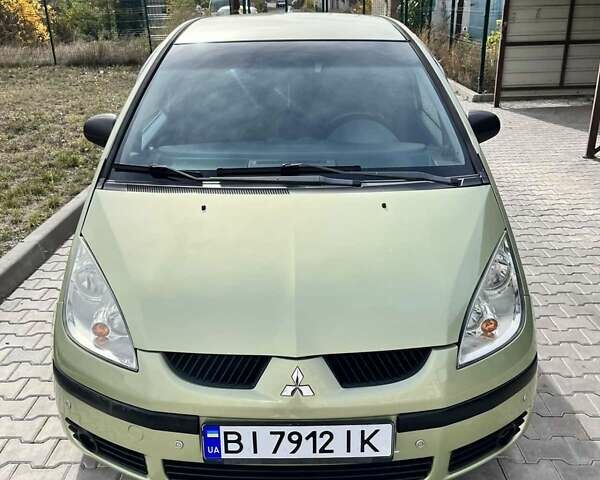 Зеленый Мицубиси Кольт, объемом двигателя 1.33 л и пробегом 188 тыс. км за 4200 $, фото 11 на Automoto.ua