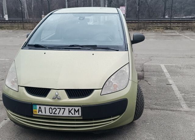 Зелений Міцубісі Кольт, об'ємом двигуна 1.3 л та пробігом 160 тис. км за 3500 $, фото 1 на Automoto.ua