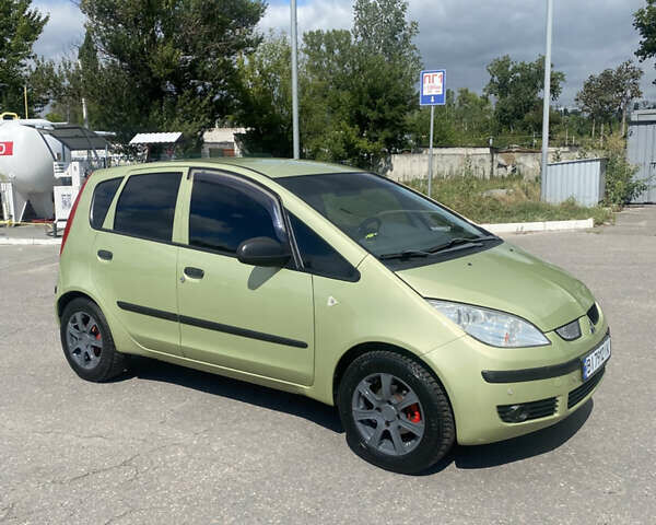 Зелений Міцубісі Кольт, об'ємом двигуна 1.33 л та пробігом 186 тис. км за 3999 $, фото 2 на Automoto.ua