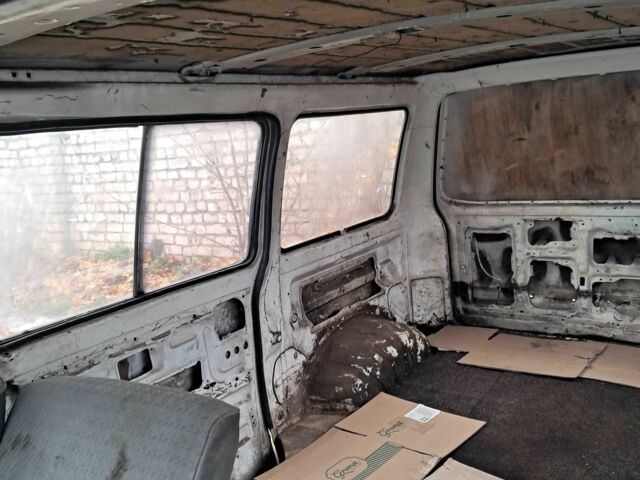 Белый Мицубиси Делика, объемом двигателя 2 л и пробегом 5 тыс. км за 850 $, фото 2 на Automoto.ua