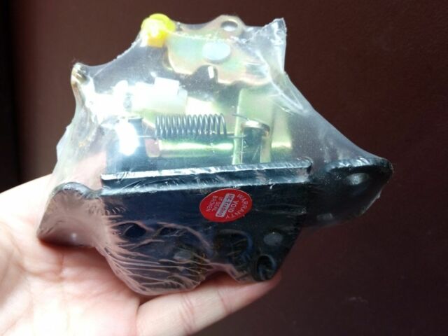 Червоний Міцубісі Деліка, об'ємом двигуна 2.5 л та пробігом 3 тис. км за 240 $, фото 2 на Automoto.ua