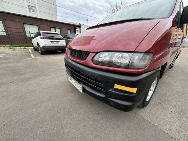 Червоний Міцубісі Деліка, об'ємом двигуна 0 л та пробігом 350 тис. км за 3750 $, фото 9 на Automoto.ua