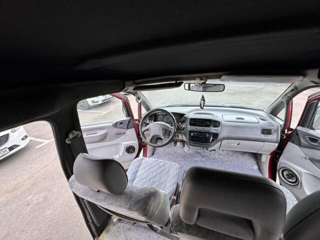 Червоний Міцубісі Деліка, об'ємом двигуна 0 л та пробігом 350 тис. км за 3750 $, фото 13 на Automoto.ua