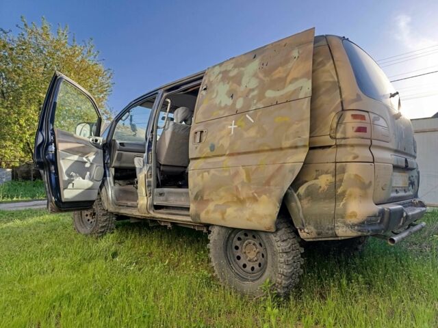 Мицубиси Делика, объемом двигателя 2.5 л и пробегом 999 тыс. км за 3780 $, фото 3 на Automoto.ua