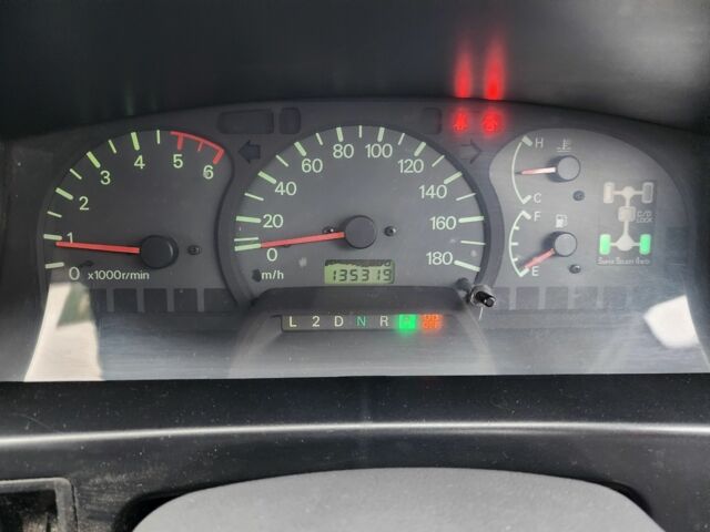 Синий Мицубиси Делика, объемом двигателя 2.8 л и пробегом 135 тыс. км за 7197 $, фото 13 на Automoto.ua