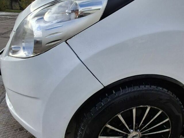 Міцубісі Інша 2011 у Александрие на Automoto.ua Білий Міцубісі Інша, об'ємом двигуна 1 л та пробігом 182 тис. км за 4000 $, фото 4 на Automoto.ua