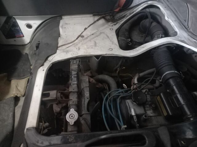 Мицубиси Другая 1987 в Умани на Automoto.ua Белый Мицубиси Другая, объемом двигателя 2 л и пробегом 401 тыс. км за 310 $, фото 2 на Automoto.ua