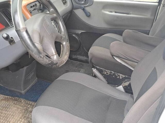 Білий Міцубісі Інша, об'ємом двигуна 2.5 л та пробігом 294 тис. км за 5190 $, фото 12 на Automoto.ua