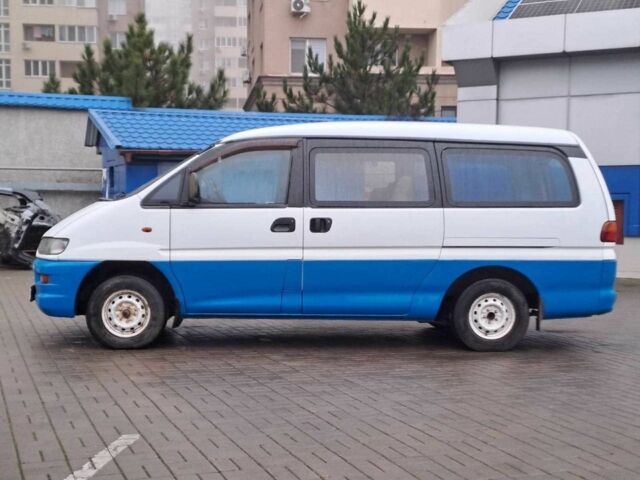 Білий Міцубісі Інша, об'ємом двигуна 2.5 л та пробігом 294 тис. км за 5190 $, фото 7 на Automoto.ua