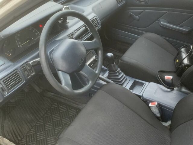 Белый Мицубиси Другая, объемом двигателя 1.8 л и пробегом 22 тыс. км за 1100 $, фото 5 на Automoto.ua