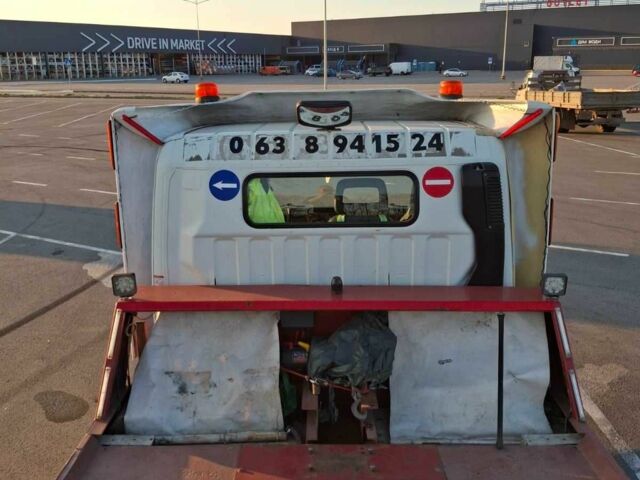 Білий Міцубісі Інша, об'ємом двигуна 3 л та пробігом 245 тис. км за 16000 $, фото 2 на Automoto.ua