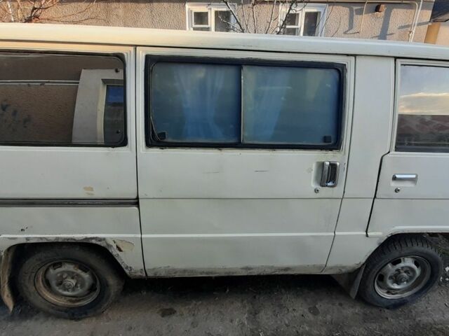 Бежевий Міцубісі Інша, об'ємом двигуна 1.6 л та пробігом 206 тис. км за 1500 $, фото 2 на Automoto.ua